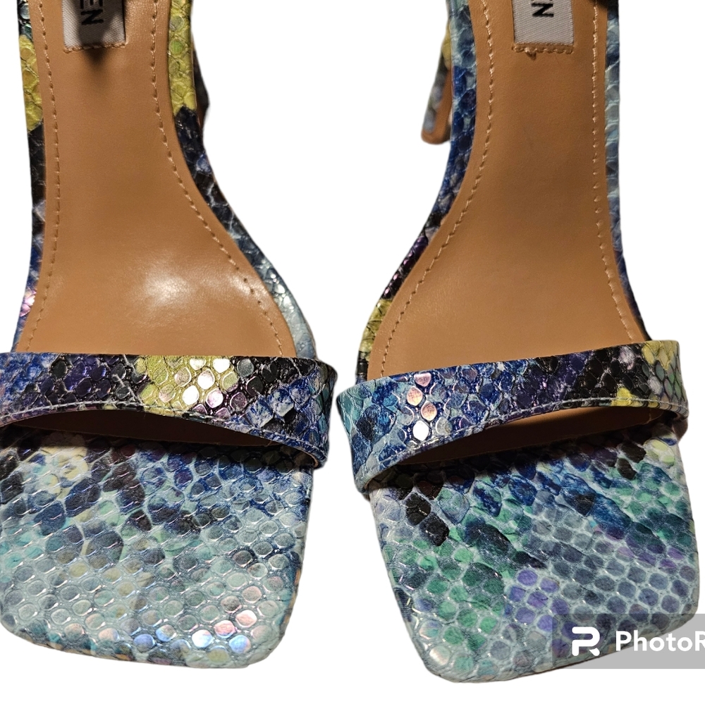 Steve Madden Soph Snakeskin heels - Picture 2 of 9
